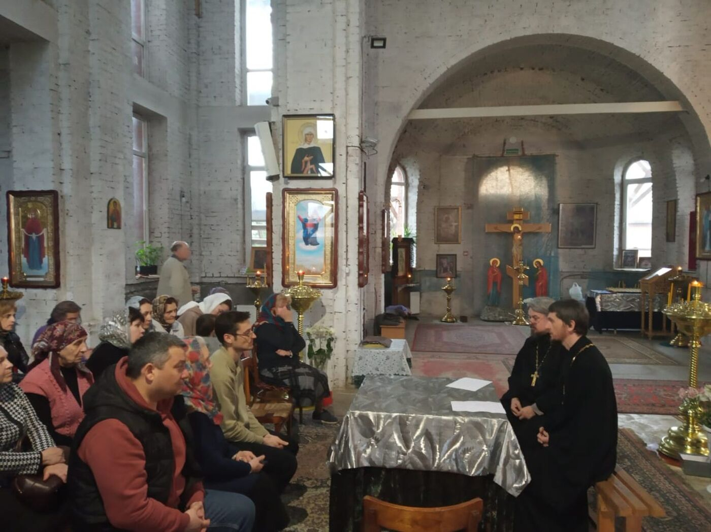 Иерей Александр Шигалев посетил Свято-Никольский храм